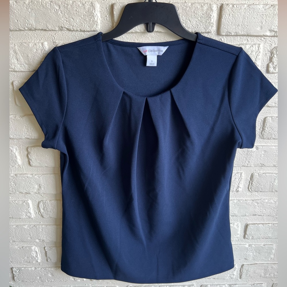 Liz Claiborne- Women's Round Neck Short Sleeve Navy Blue Blouse (EUC)